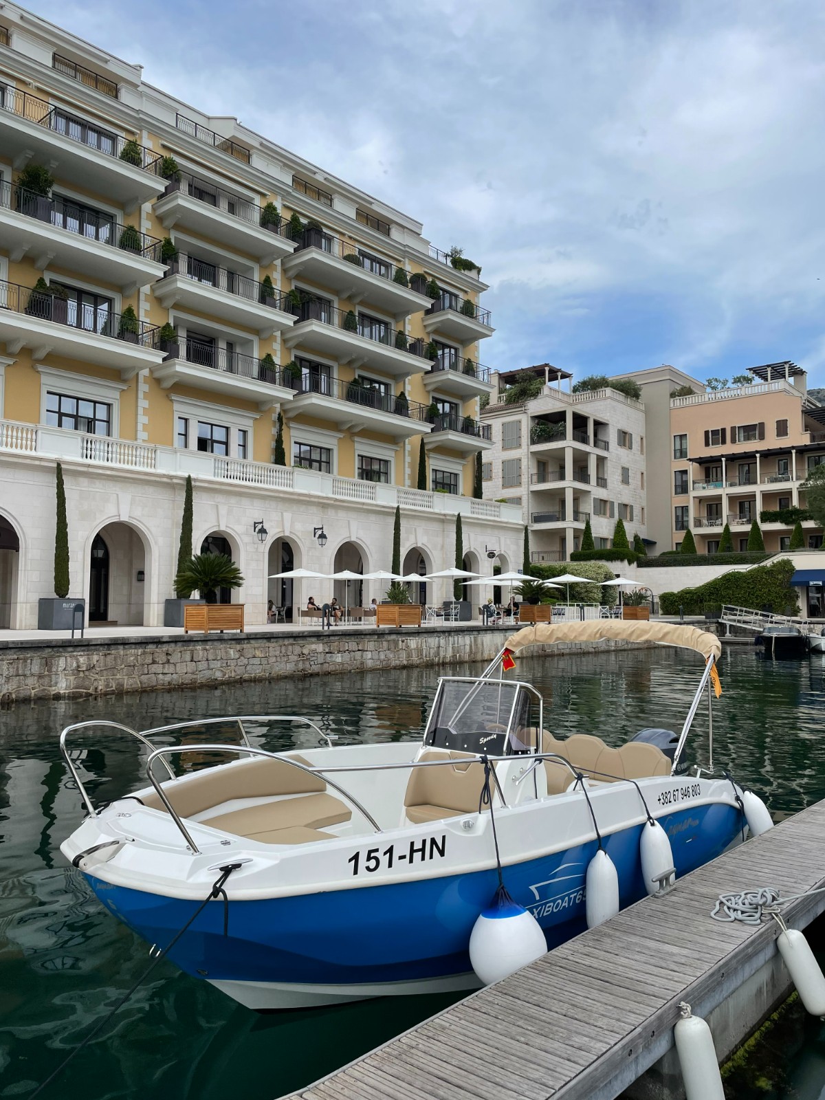 Lady of the Rocks and Perast Old Town  - Private Speedboat Tour